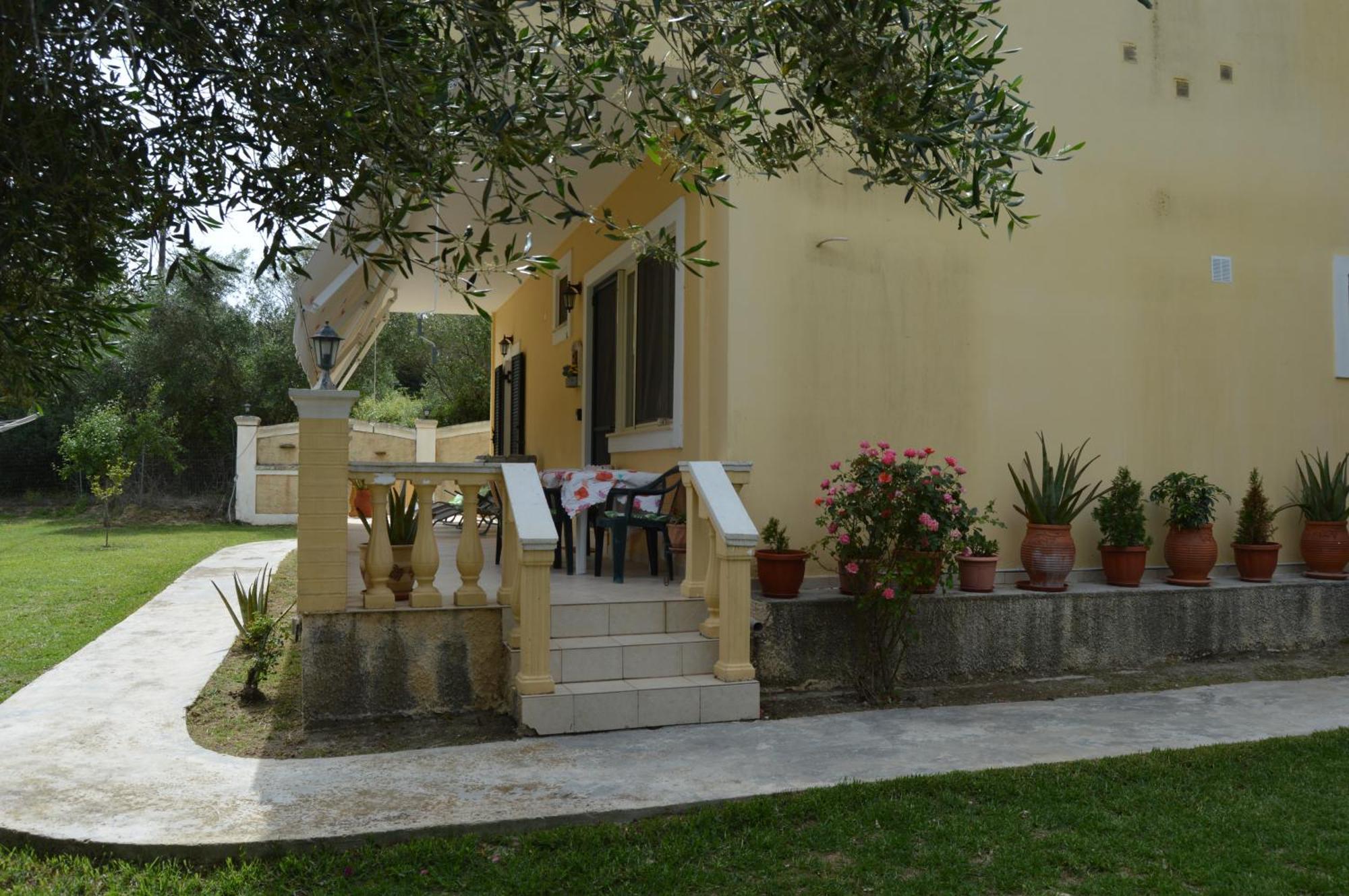 Villa Elena Marathiás Buitenkant foto