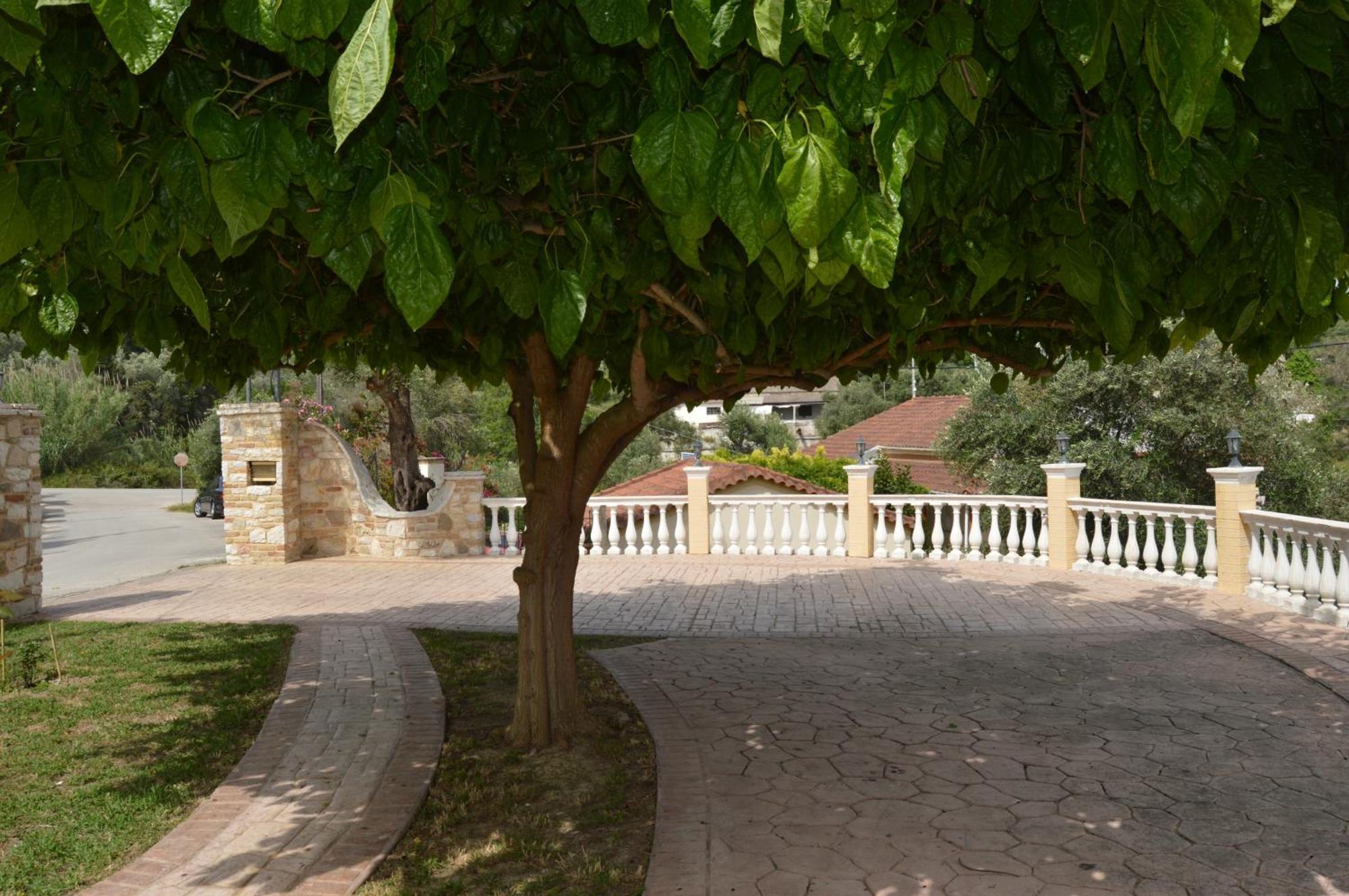 Villa Elena Marathiás Buitenkant foto